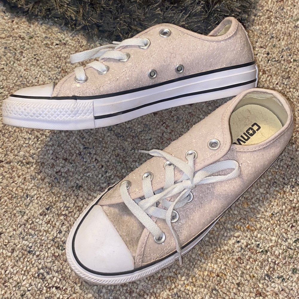 Sparkly pink converse